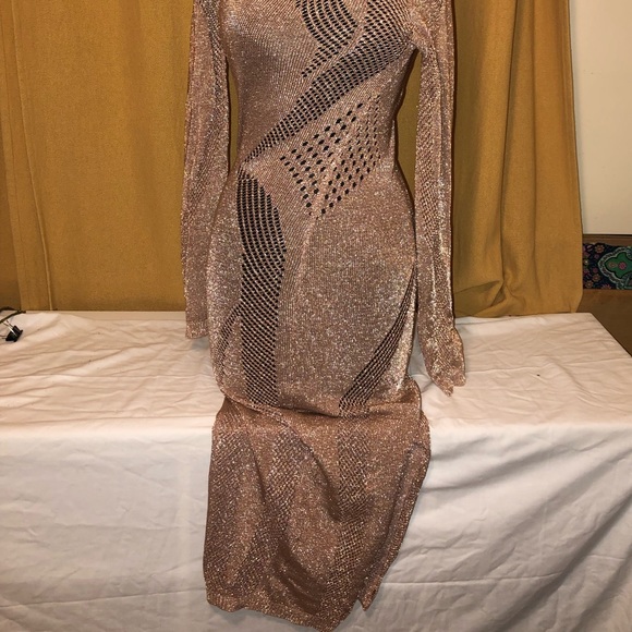 Knit Rose Gold Fitted Dress - Picture 2 of 4